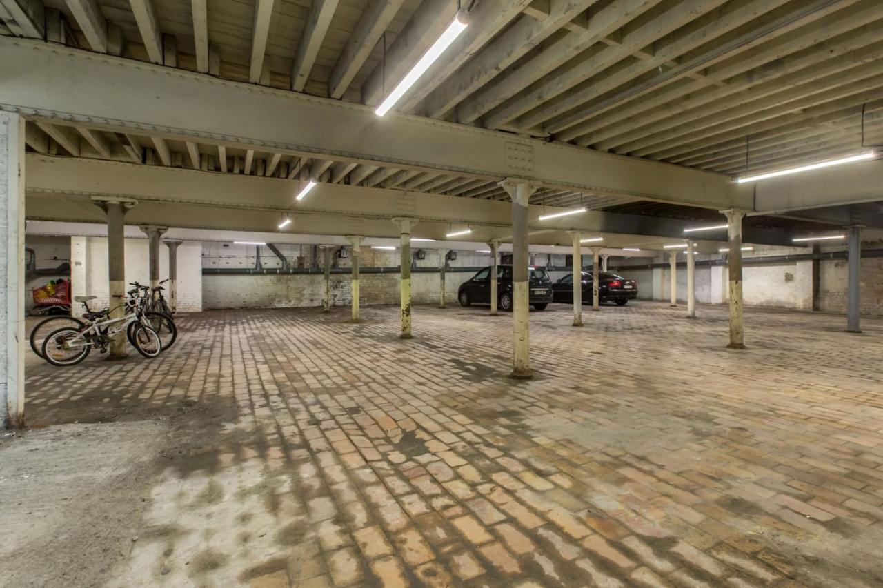 Le Flamand, jeux en bois déco du nord! Tourcoing Exterior foto